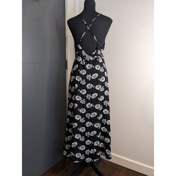 Lucca Couture Black and White Floral Wrap Dress with‎ Cross Back - M - Picture 3 of 9
